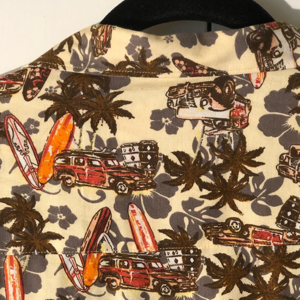Woody Surf Wagon Hawaiian Shirt M